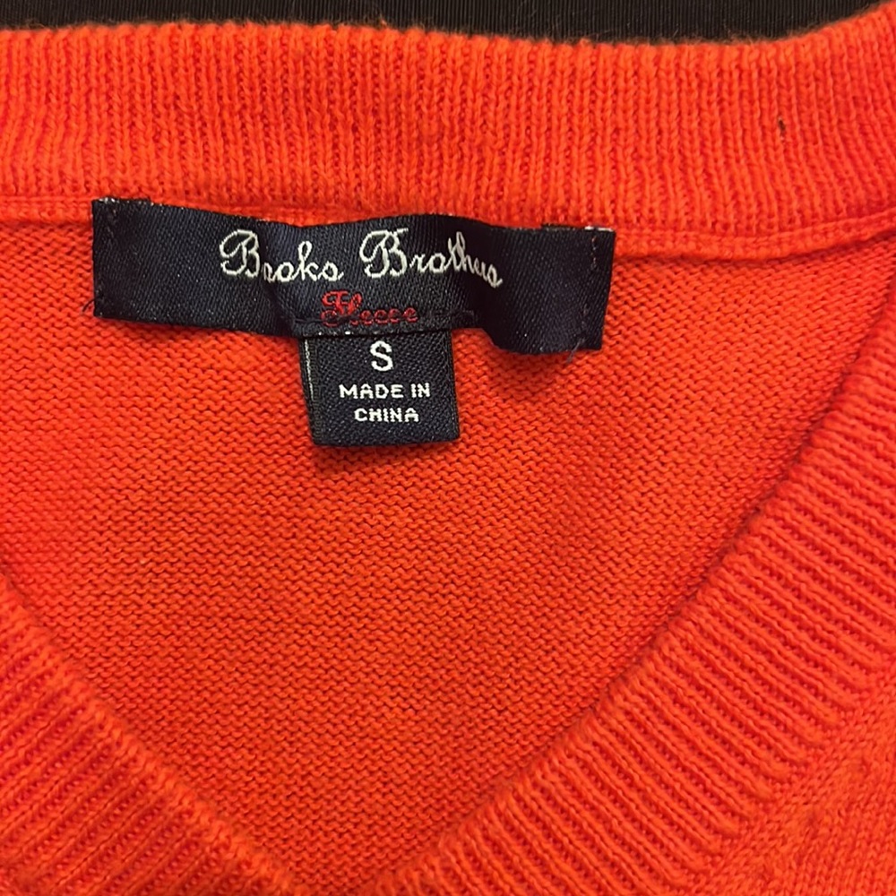 Sweater - Picture 2 of 2